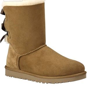 UGG Australia Bailey Bow boot NIB